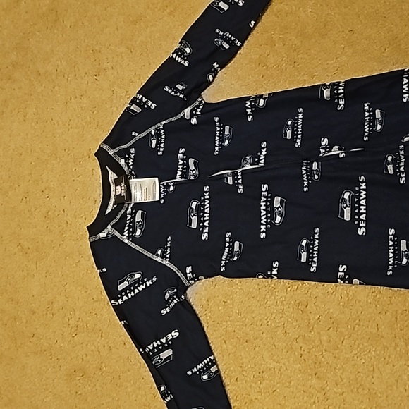 NFL Other - NFL Seattle Seahawks Onsie sleeper footies‎